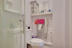 Bedroom One En-Suite- click for photo gallery